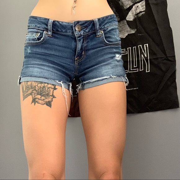 Jean Shorts - Picture 3 of 5